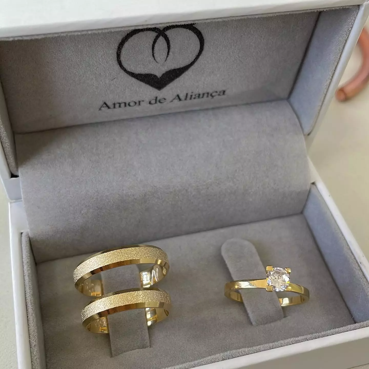 956D8BCB-FA2C-431D-AC78-EBE8E312B9E6