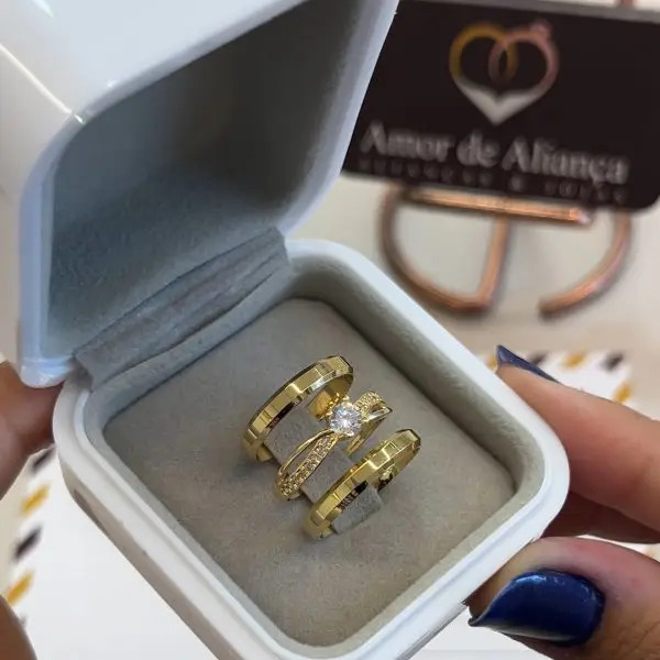Aliança de Noivado ou Casamento Sophia Gold 3mm - Anel de Brinde